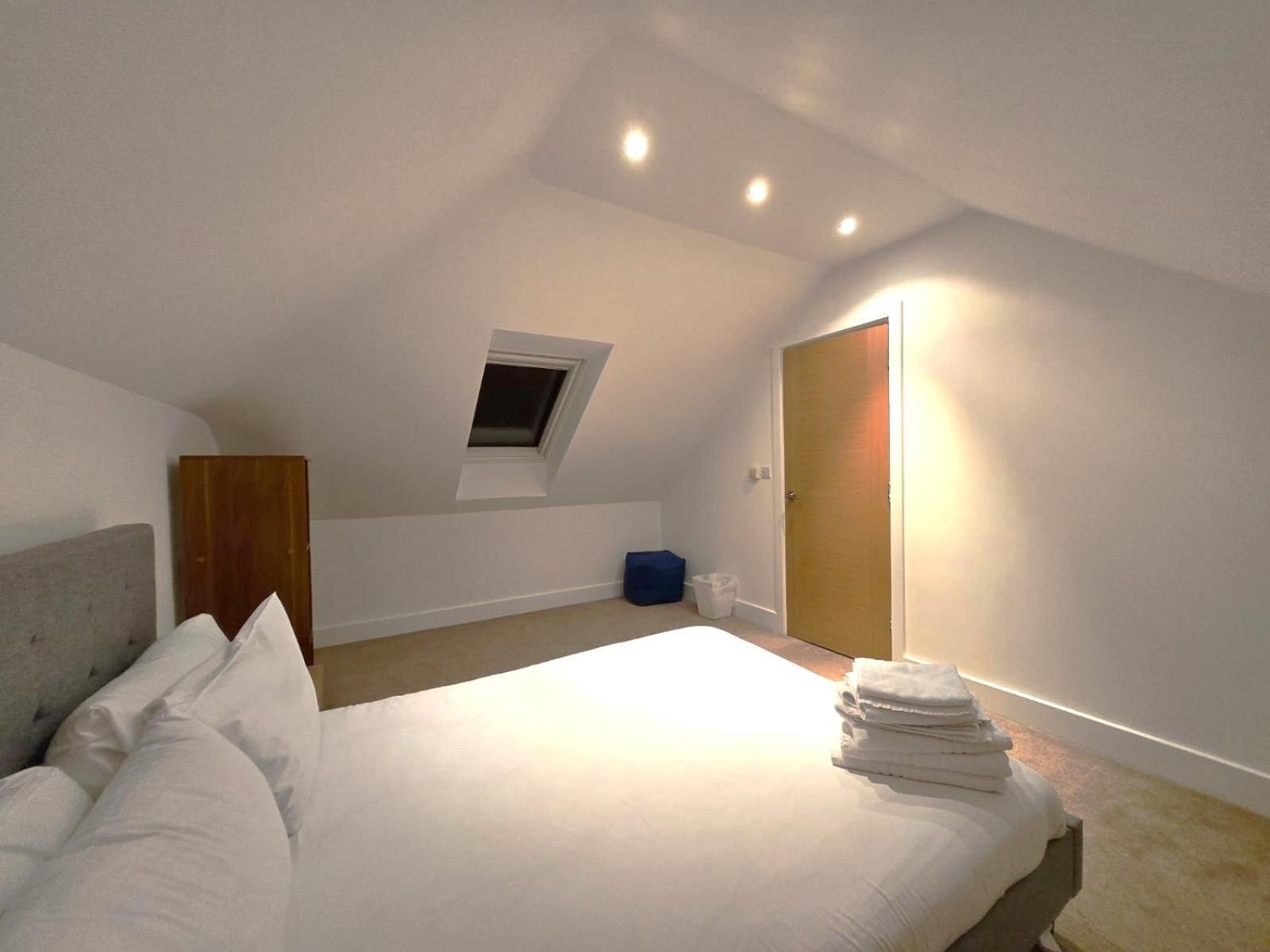 Double Room In Bromley Exterior photo